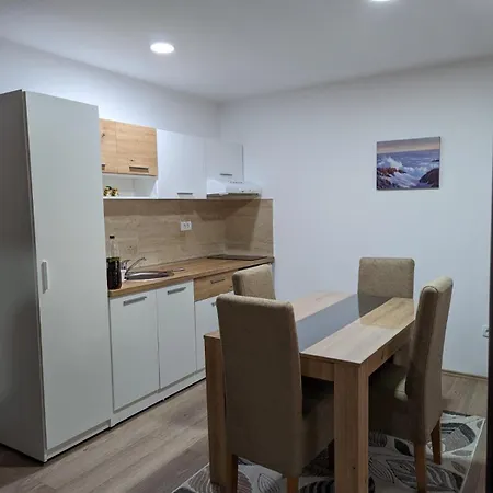 Silver Jordan Ostrovo